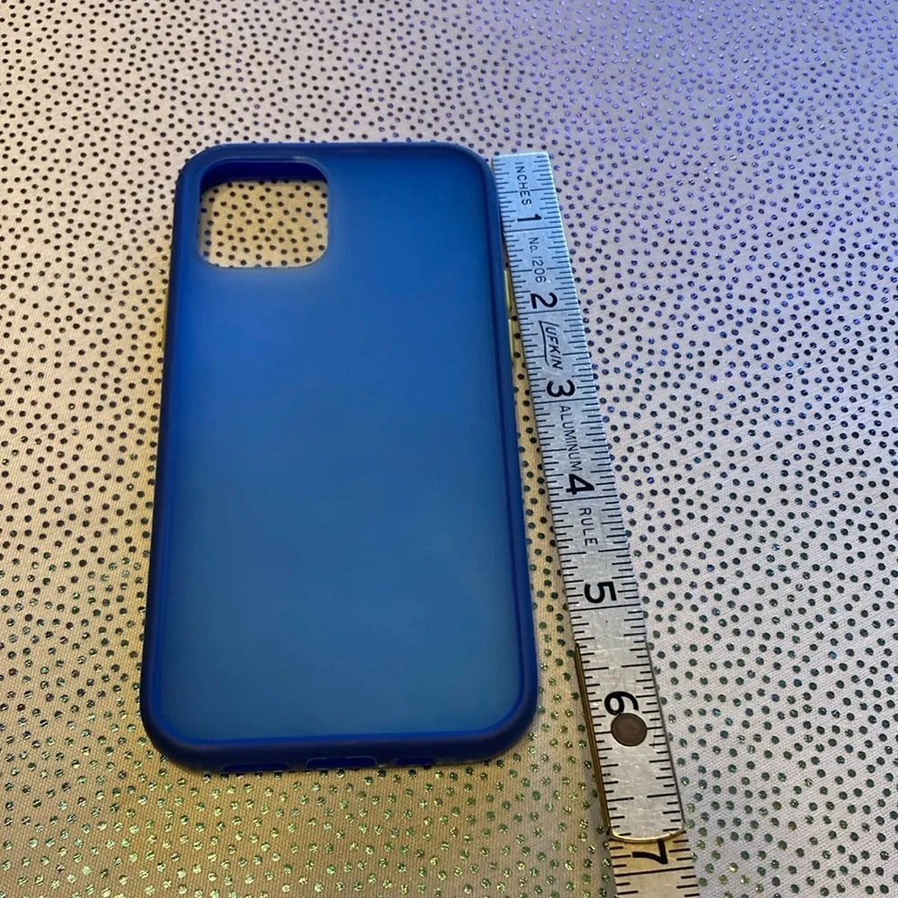 Case - iPhone 12/ 12 pro (6.1” screen ) x1 IP 12